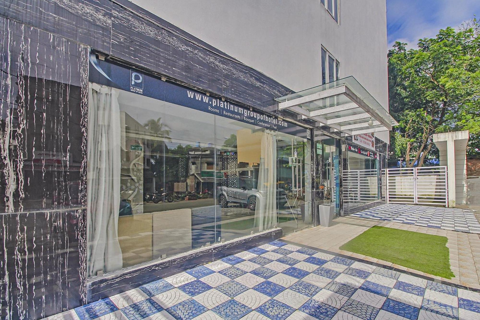 Super Townhouse Oak The Platinum Studio New Town Exteriör bild